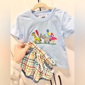Boys smocked part animal Blue Print T-Shirt and Plaid Shorts Set